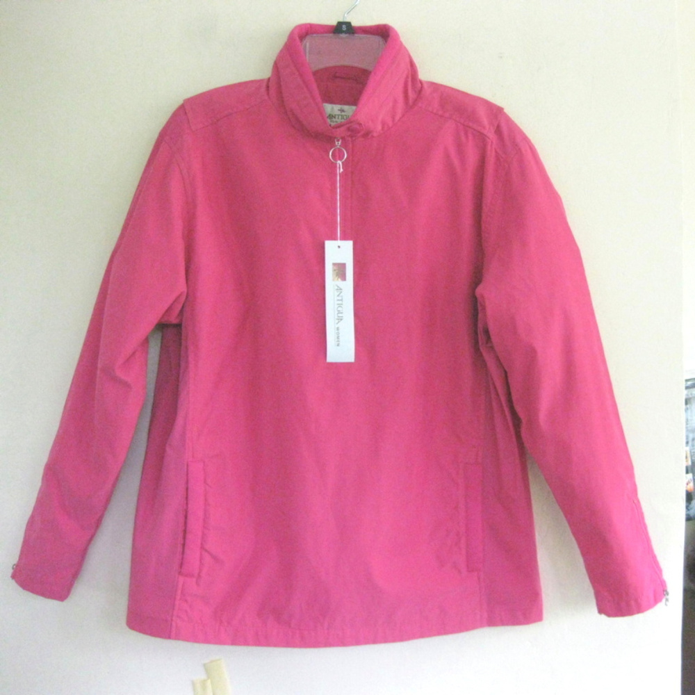 NWT Golf jacket M Pink Half-zip Stretch panels Sleeve zipper Pockets Windbreaker